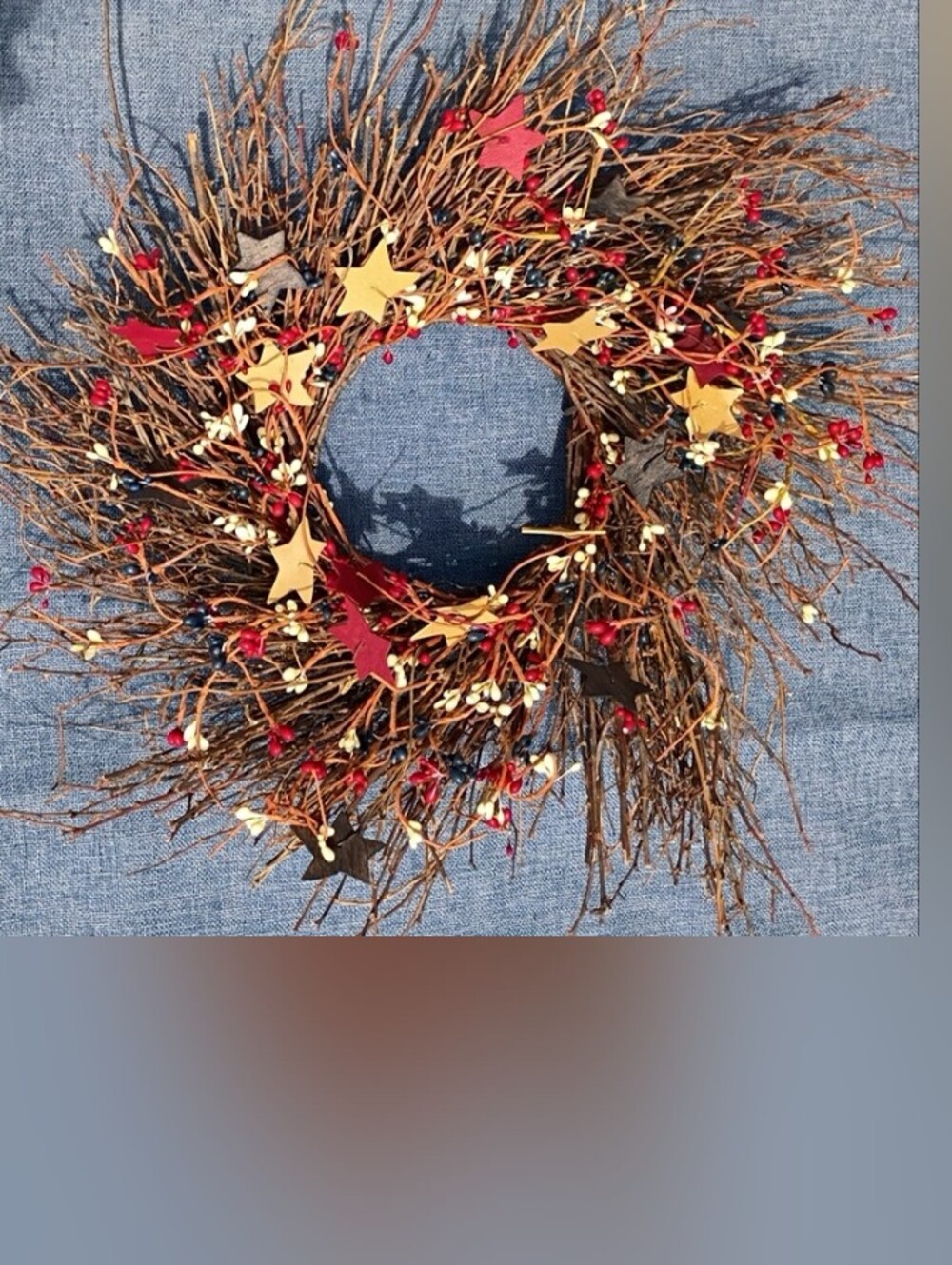 Rustic Star & Berry Holiday Wreath in Red, Gold, Brown